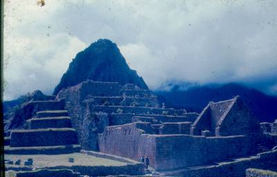 [Vista de Machu Picchu]